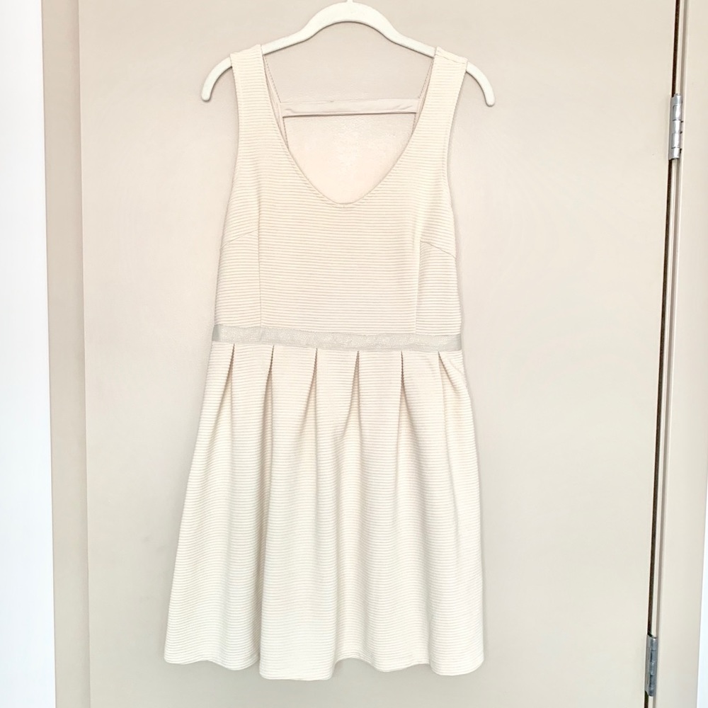 ✨NWOT American Eagle Cream Dress W/ Ribbon Belt✨